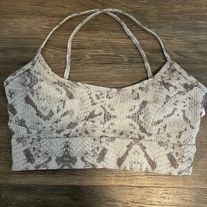 Women’s Varley Kellam Sports Bra XS NWT